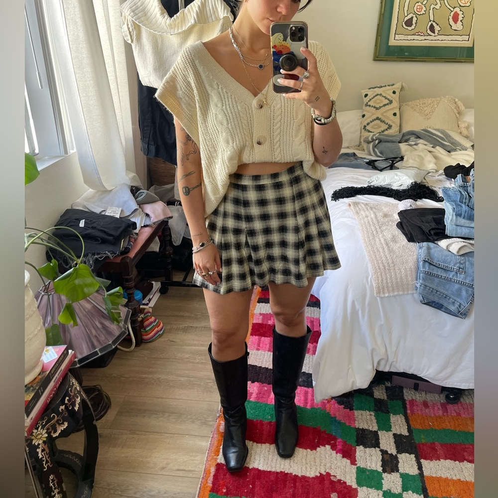 vintage pleated mini skirt